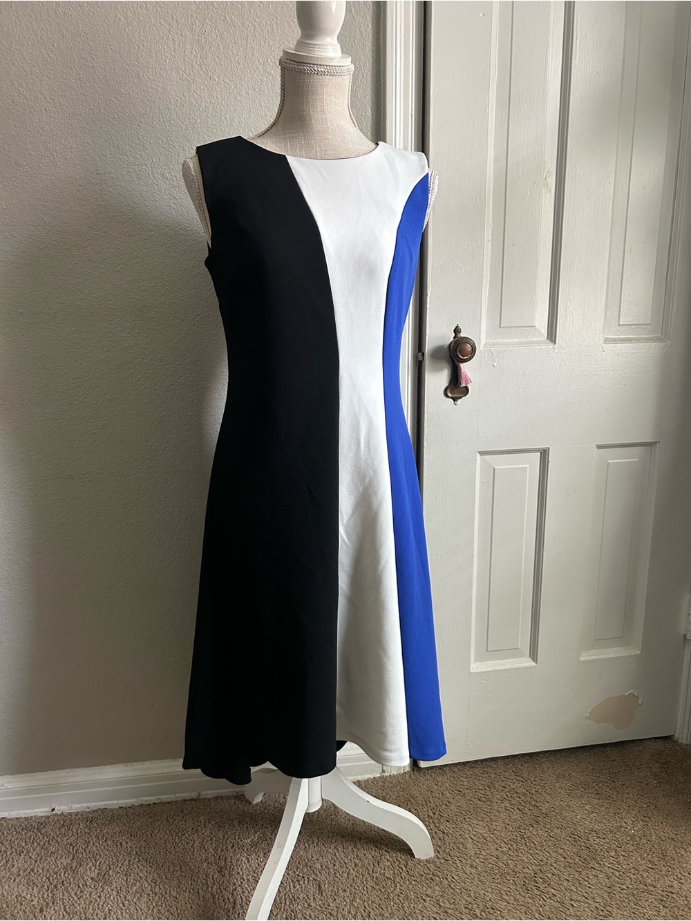 Donna Karan Black, White & Blue Colorblock Sleeveless Dress